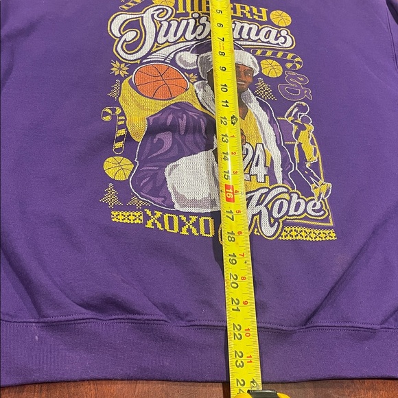 Gildan Purple Merry Swishmas Kobe Sweater SZ L unisex - Picture 5 of 6